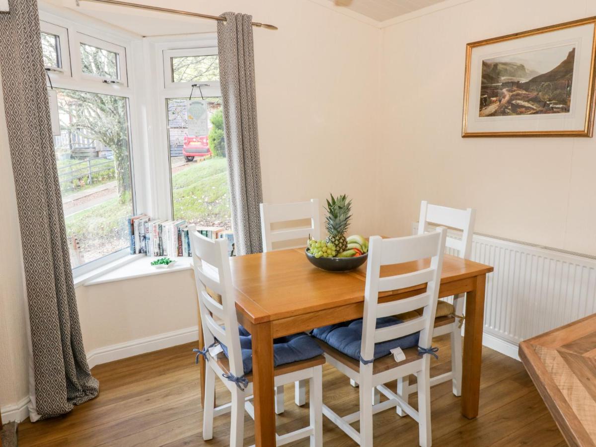 The Wee Lodge Glendevon Екстер'єр фото